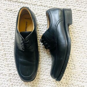 Johnston & Murphy Classic Black Leather Oxfords Dress Shoes Mens Size 9 EUC